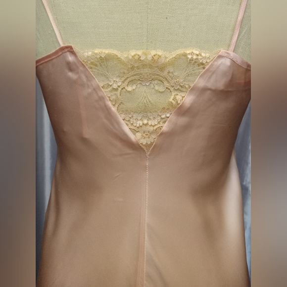 Vintage Adagio by Neiman Marcus Silk Slip - Picture 3 of 4